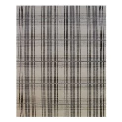 PLAID RUG, BLK/IV 8X10