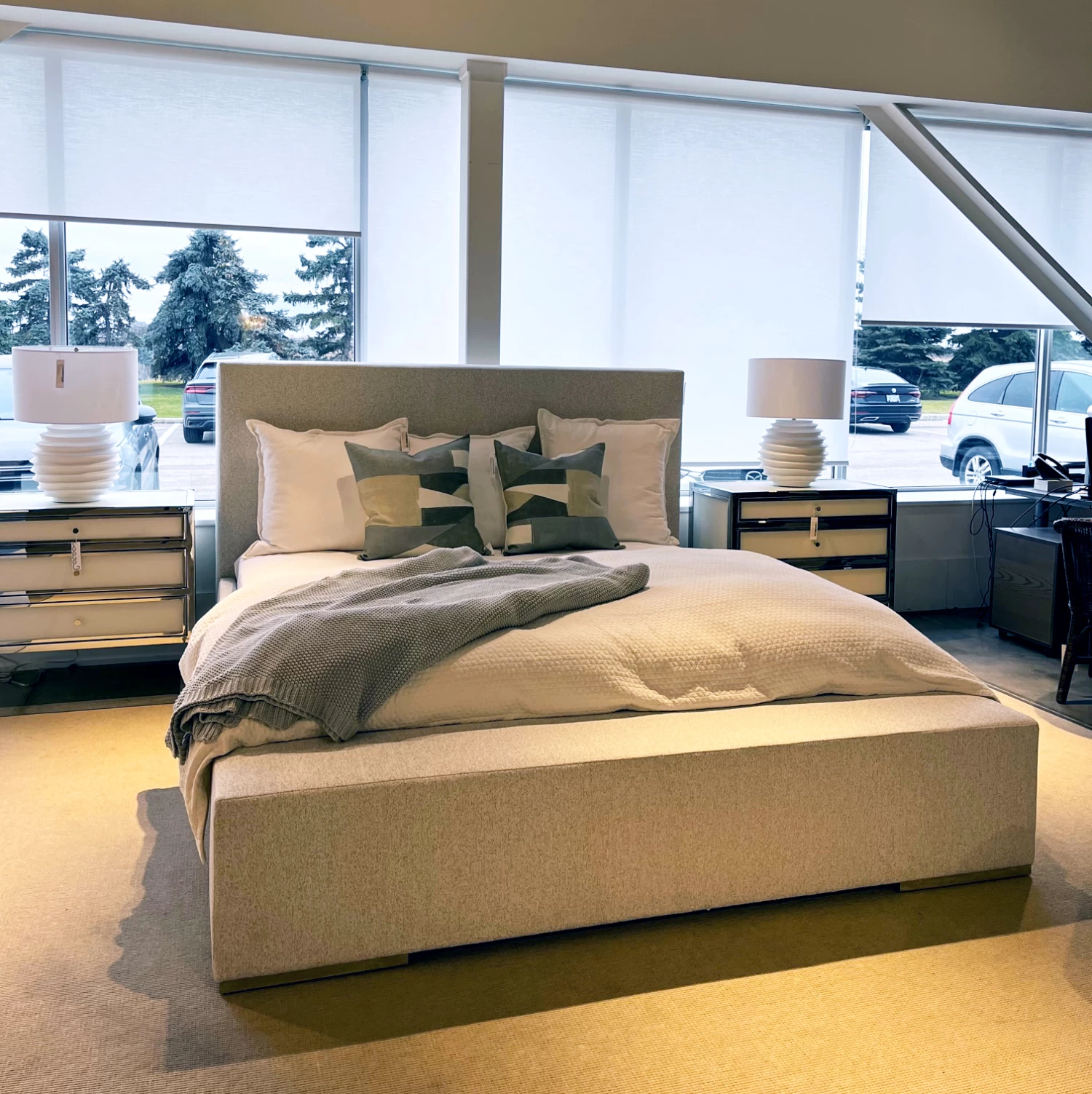 DUNHILL PANEL KING BED - Image 6